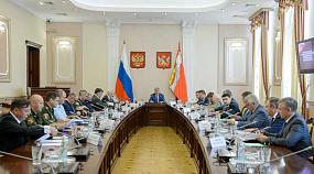 Александр Гусев провёл заседание по вопросам обеспечения безопасности Дня знаний и единого дня голосования